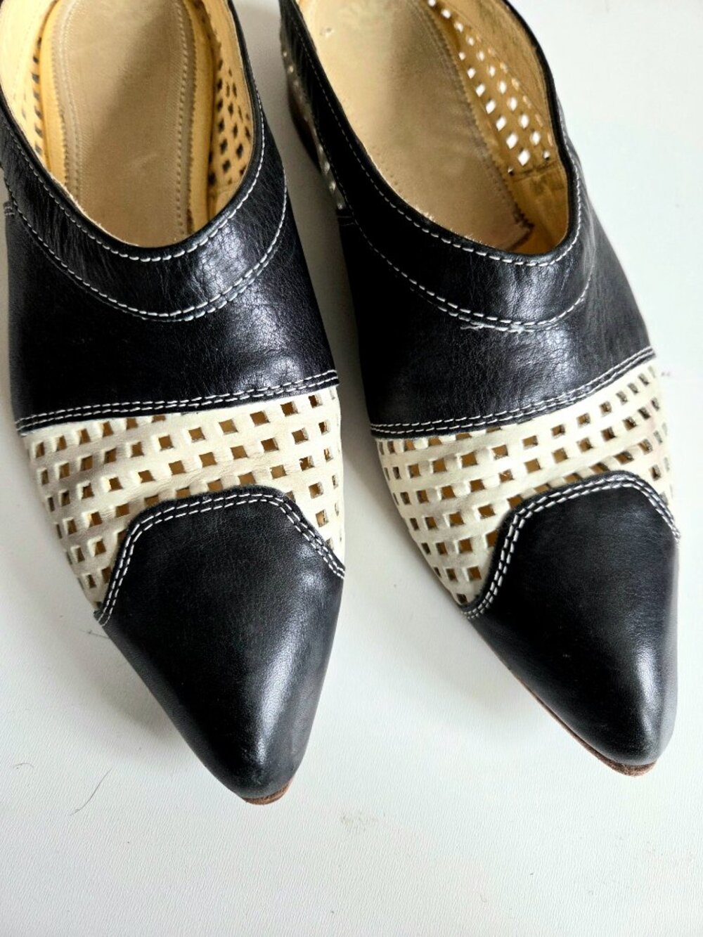 Prophecy Our Secret Black White Perforated Slip On Mules Genuine Leather Size 40 - Picture 4 of 11